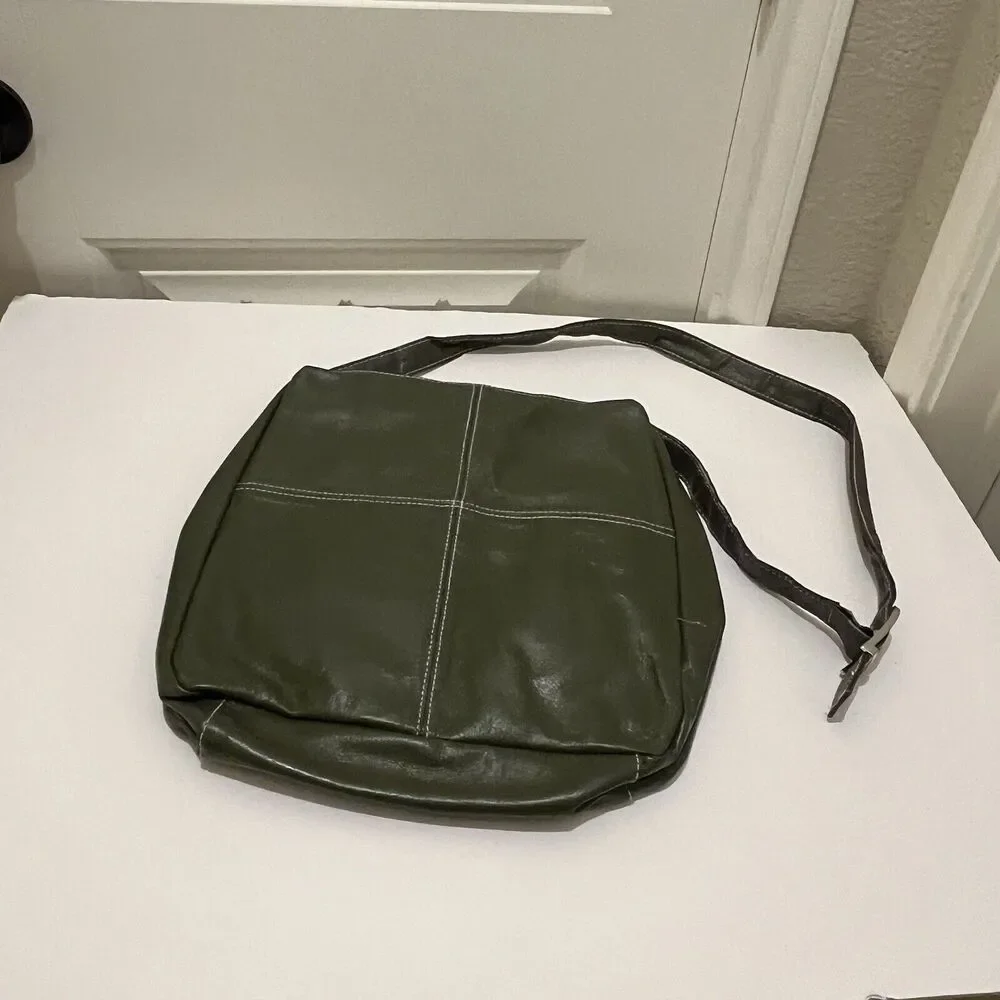 Montreal Geniune Leather Gray Crossbody Bag Purse Front Pockets Boho Hobo 12X11